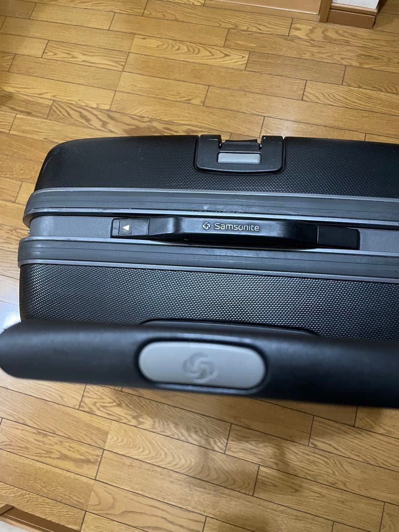 値下スーツケース　キャリーケース　2L 旅行カバン　サムソナイト大型　10日間〜