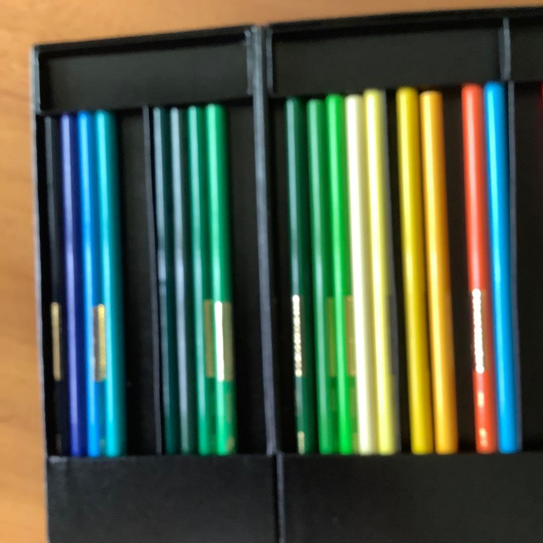 カリスマカラー　KARISMACOLOR 色鉛筆　72色ソフト