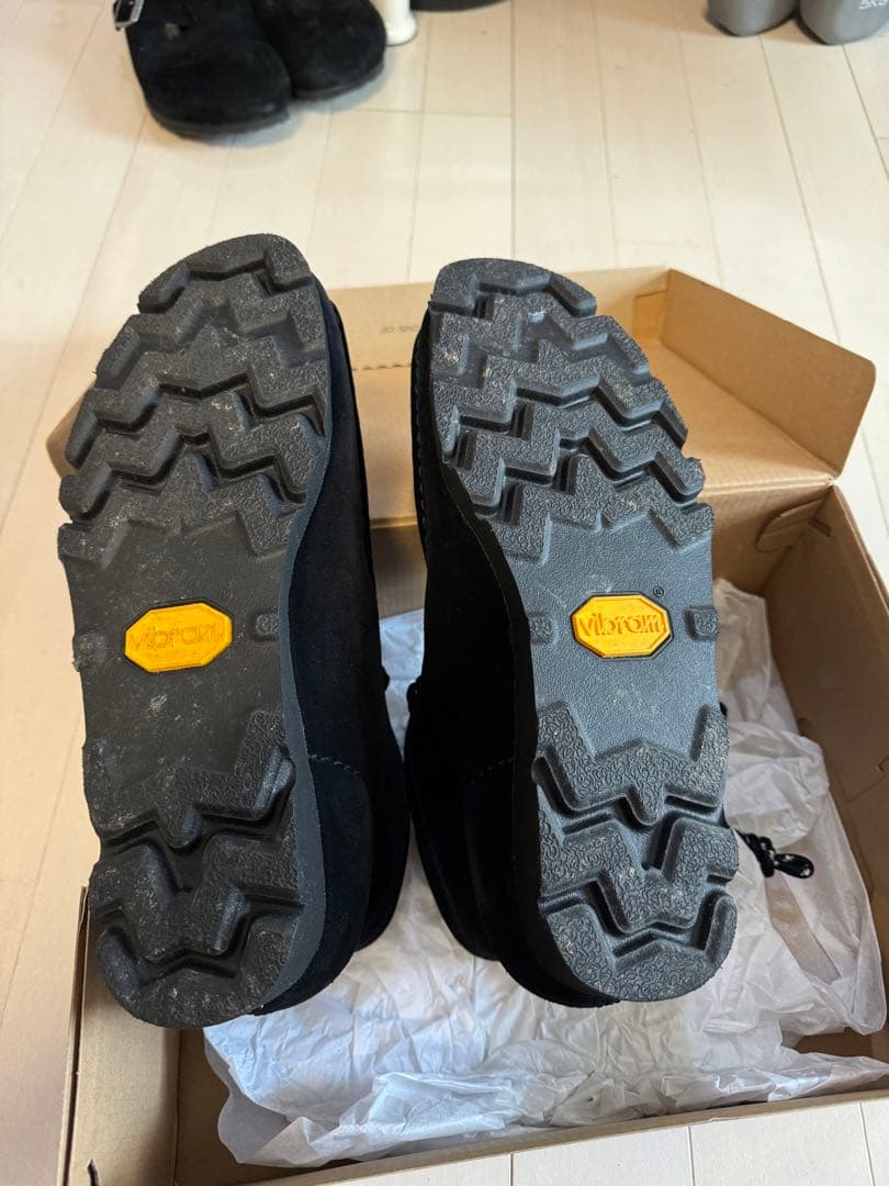 クラークス ワラビー ゴアテックス