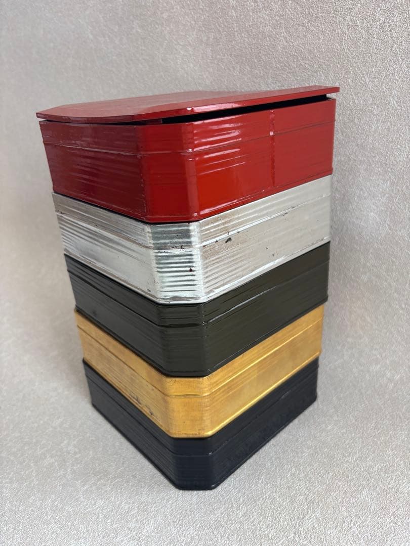 塗匠 五代 川端近左 利休形 縁高 菓子器 共箱 片木目五色縁高 共箱