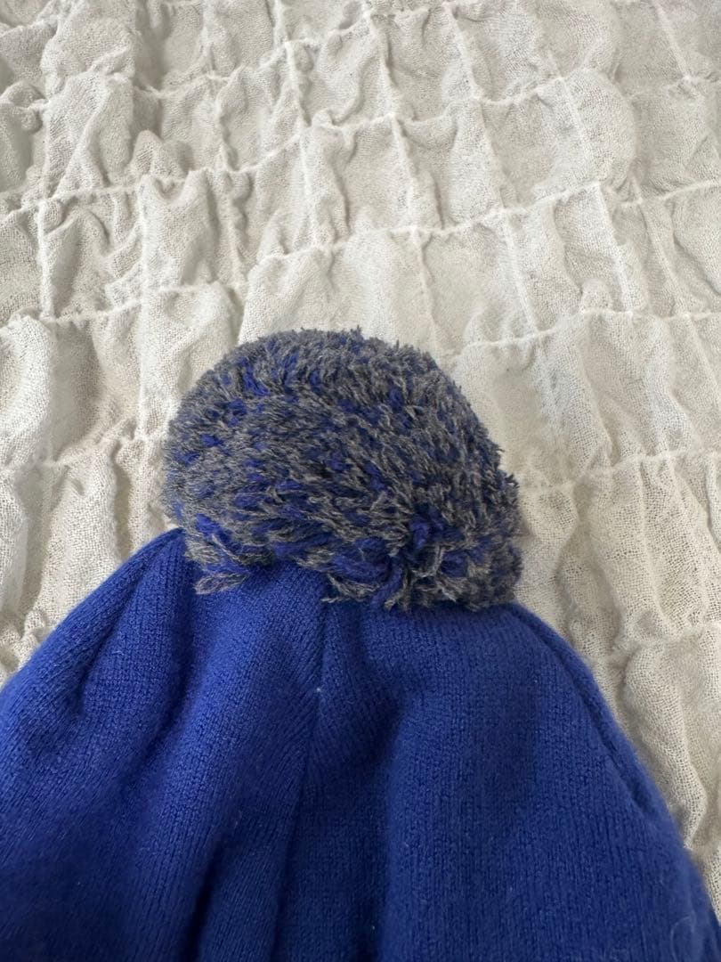 新品未使用　カナダグース　  Pom ビーニーニット帽