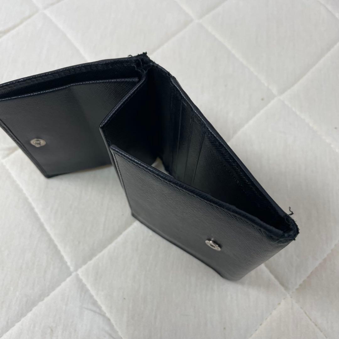 PRADA プラダ ブラック 三つ折り財布 サフィアーノレザー