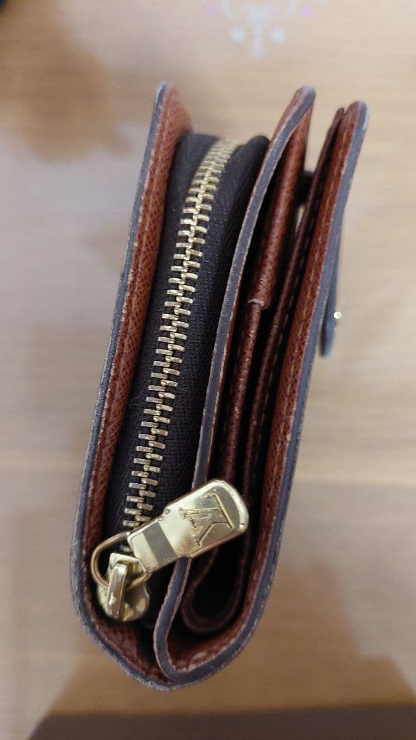 Louis Vuitton モノグラム コンパクトジップ M61667