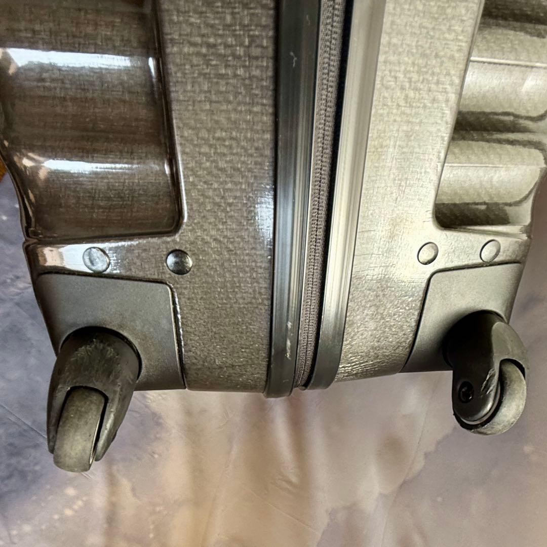 Samsoniteサムソナイト コスモライト3.0スピナー123L スーツケース