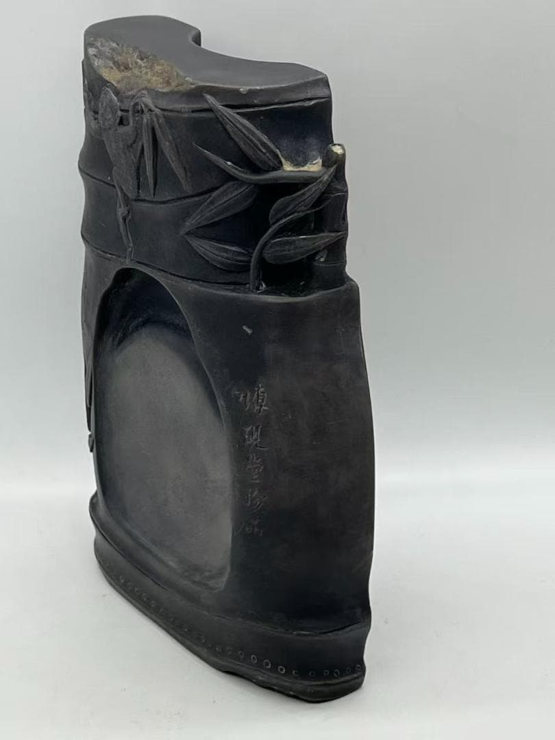 古端渓硯　清時代　刻竹型封猴吉祥文 【封候】【博砚堂珍品】　極上品(A-98)