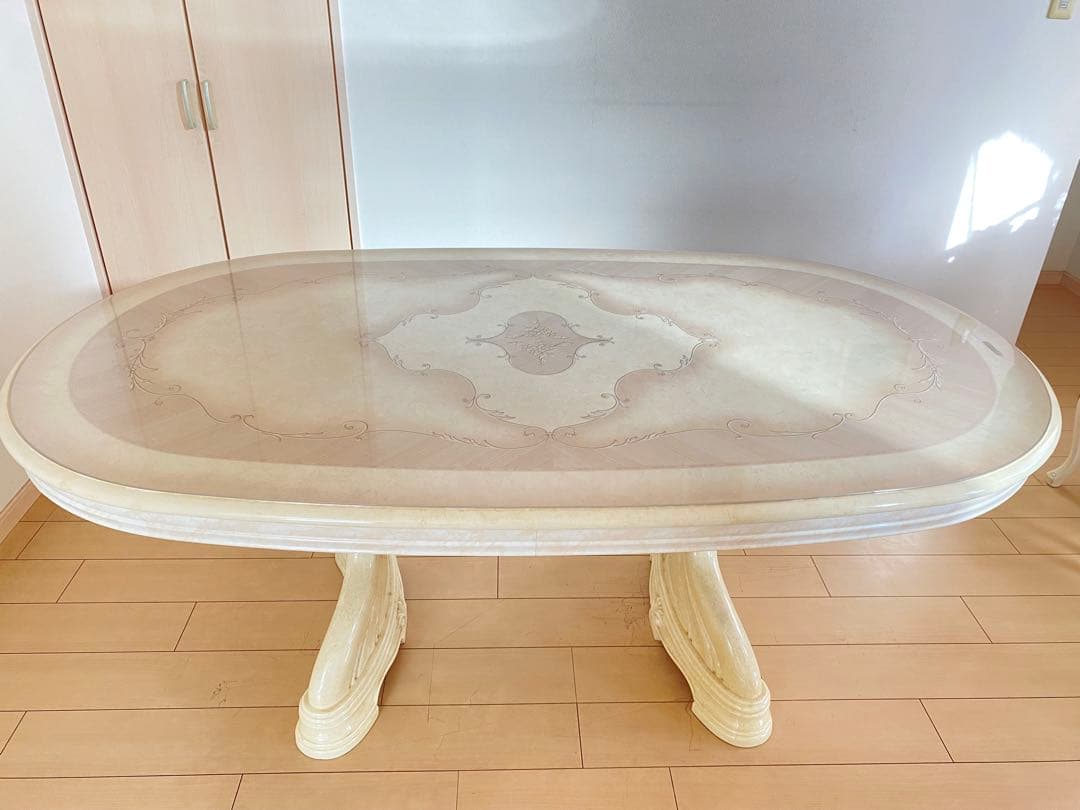 ①サルタレッリヴェルサイユ　ダイニングテーブル &チェア4脚　※5点販売のみ