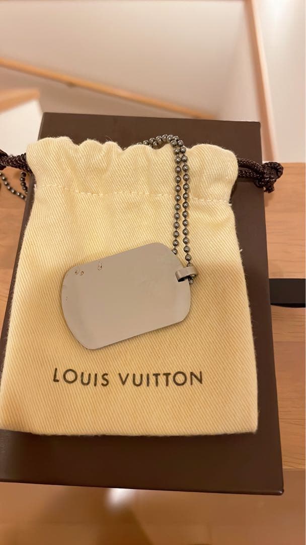 LOUIS VUITTON ネックレス