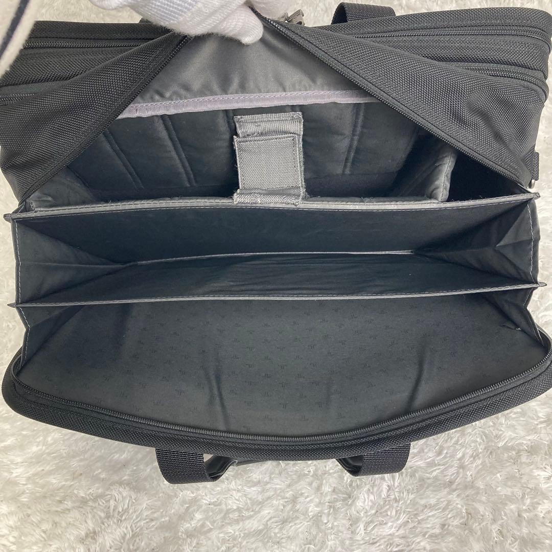TUMI アルファ エクスパンダブル　オーガナイザー　ブリーフケース　2way