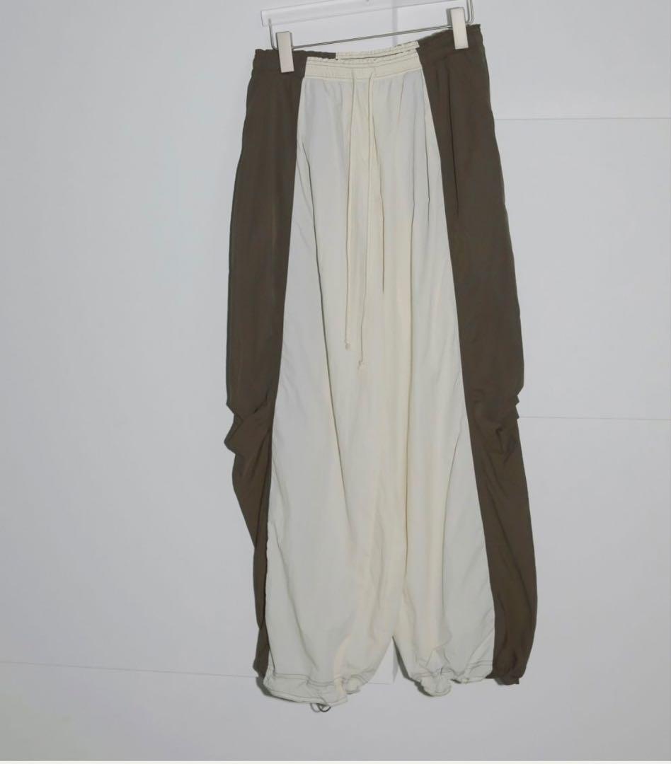 【anuke】Bicolor parachute pants 38size