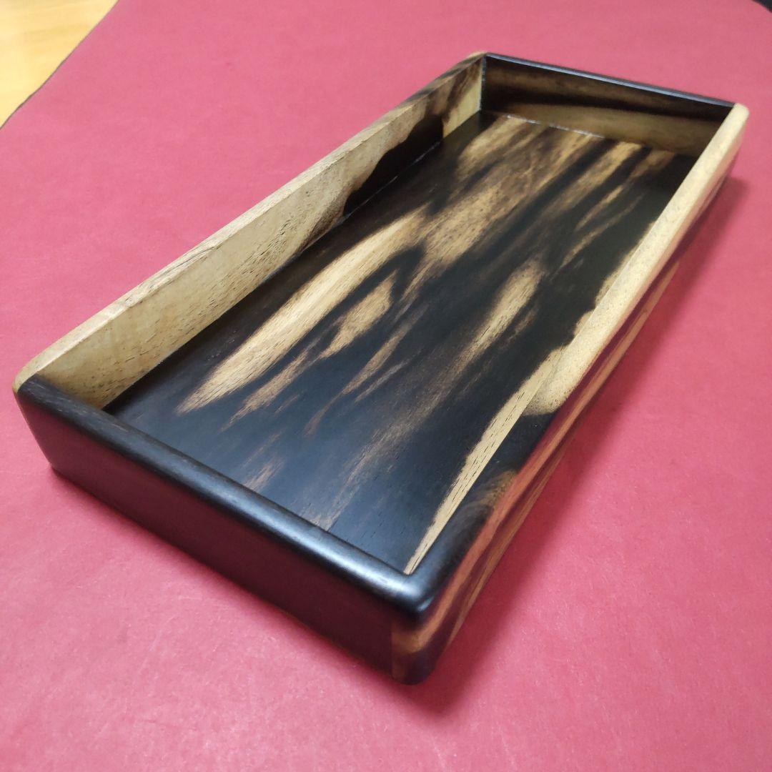 凄く個性的な極上杢‼️黒柿小物入れ