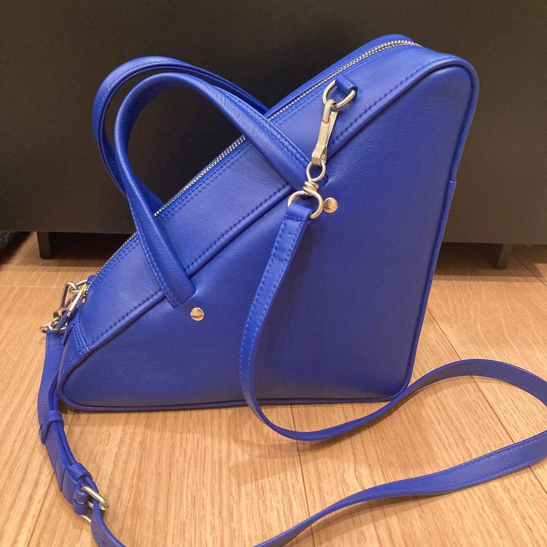 バレンシアガバッグ