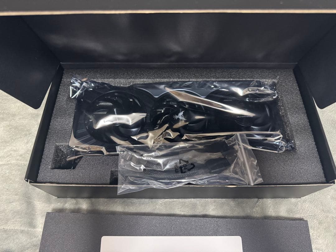 グラフィックボード・グラボ・ビデオカード RTX 5070 12GB GAINWARD PHOENIX