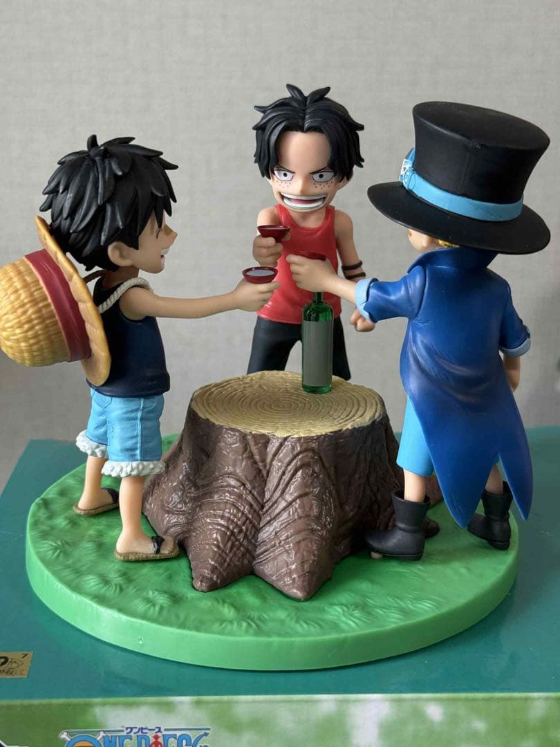 ワンピース ルフィ エース サボ フィギュア