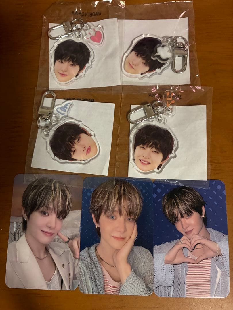 treasure ジフン トレカ 缶バッジ カプセルトイ まとめ売り