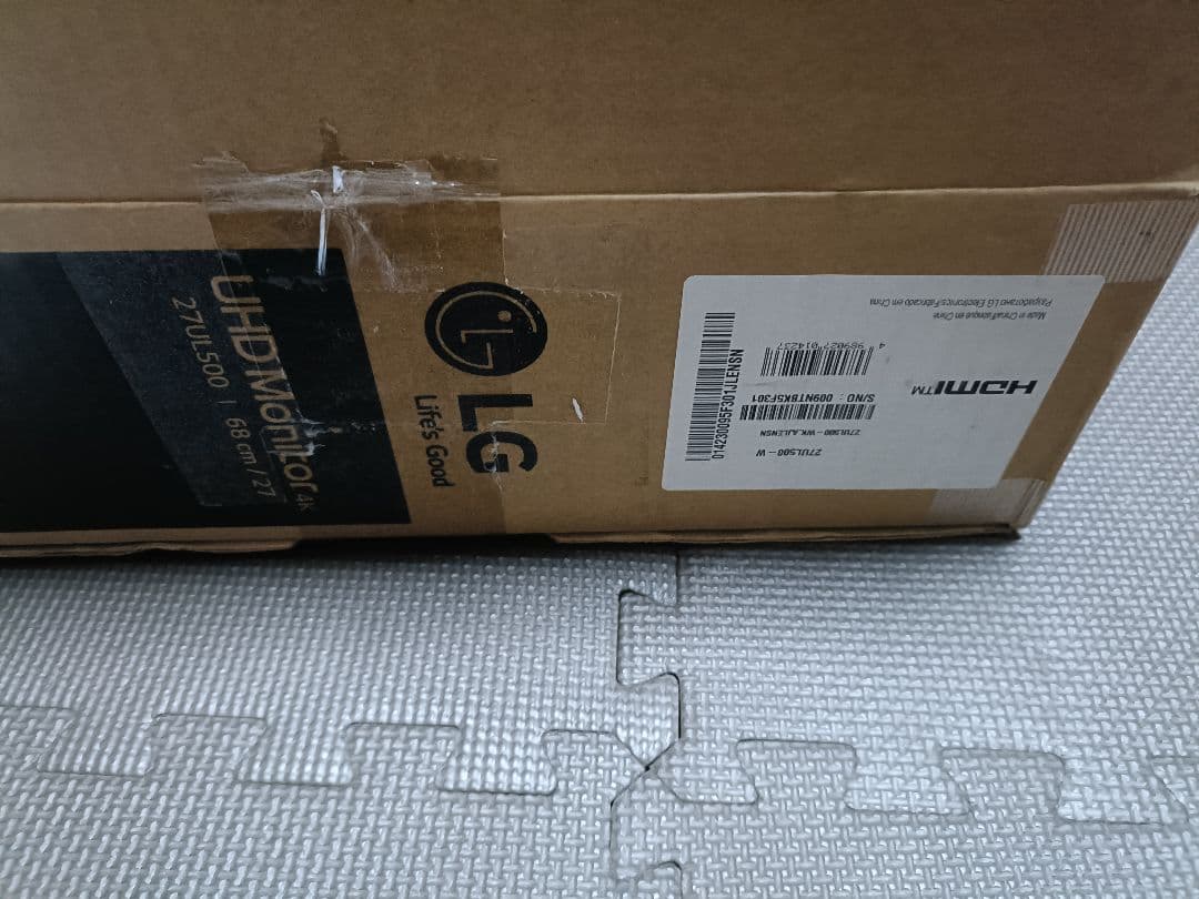 【箱説付き】LG ディスプレイ 27インチ モニター 4K 27UL500-W