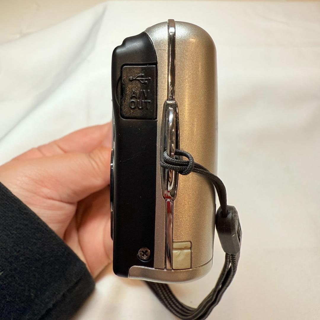 Nikon COOLPIX L23 コンパクトデジタルカメラ ニコン