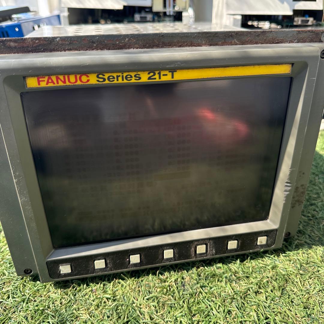 FANUC A02B-0210-C111 モニター　A61L-0001-0093