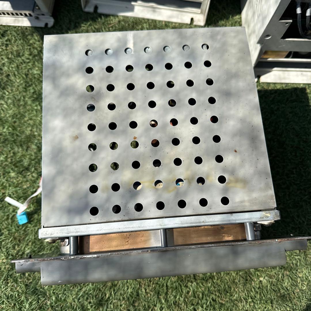 FANUC A02B-0210-C111 モニター　A61L-0001-0093