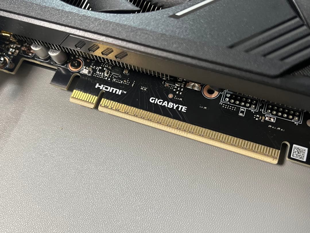 グラフィックボード・グラボ・ビデオカード GIGABYTE GeForce RTX5060Ti 16GB
