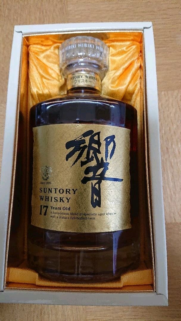 サントリー ウイスキー 響17年 750ml ゴールドラベル