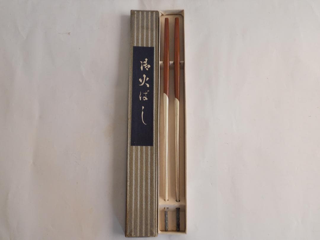 梅花装飾 レトロ 火箸 2種類　3膳 ヴィンテージ ひばし です。