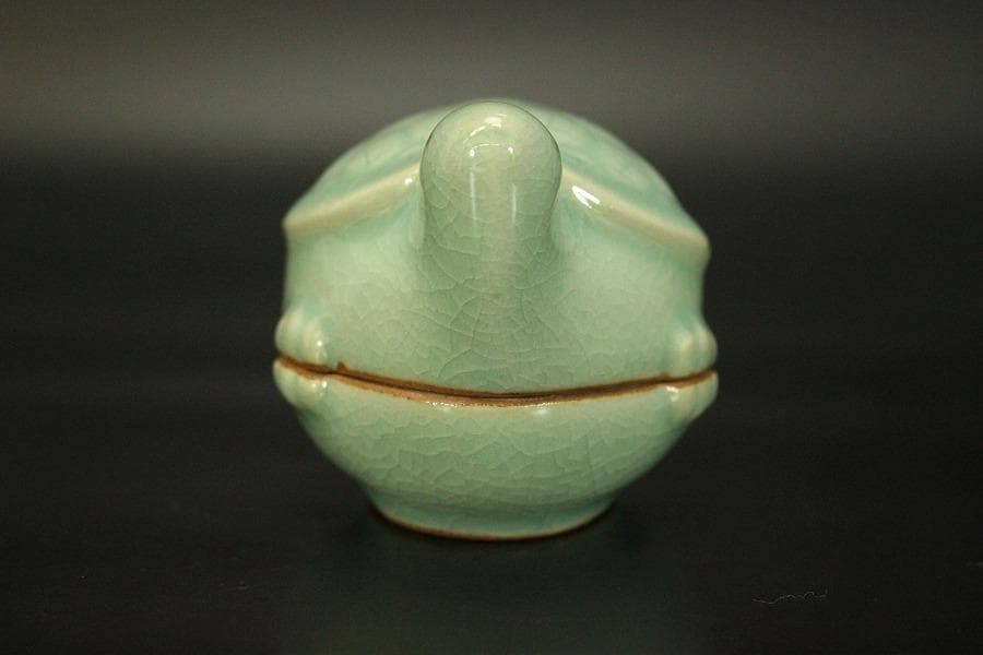 茶道具 香具 高麗 青磁 大亀香合 共箱(RC936)