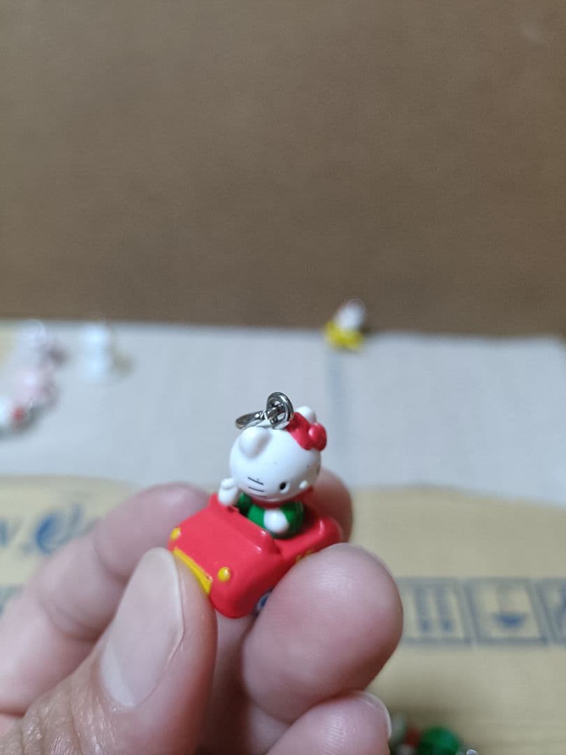 ゆ*リ様 ハローキティ キーホルダー 8個セット