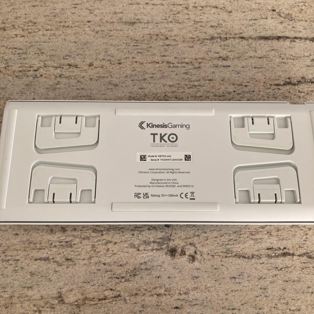 Kinesis Gaming TKO スペース分割　ホワイト　キーボード