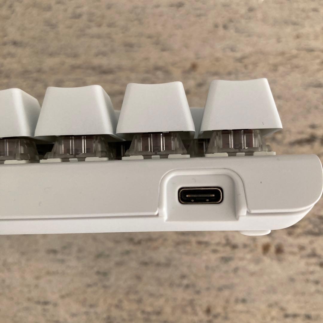 Kinesis Gaming TKO スペース分割　ホワイト　キーボード