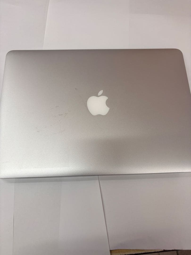 【美品】APPLE MacBook Air 2017, 13インチ