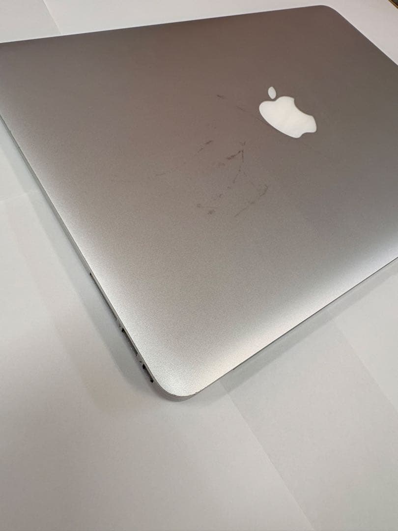 【美品】APPLE MacBook Air 2017, 13インチ