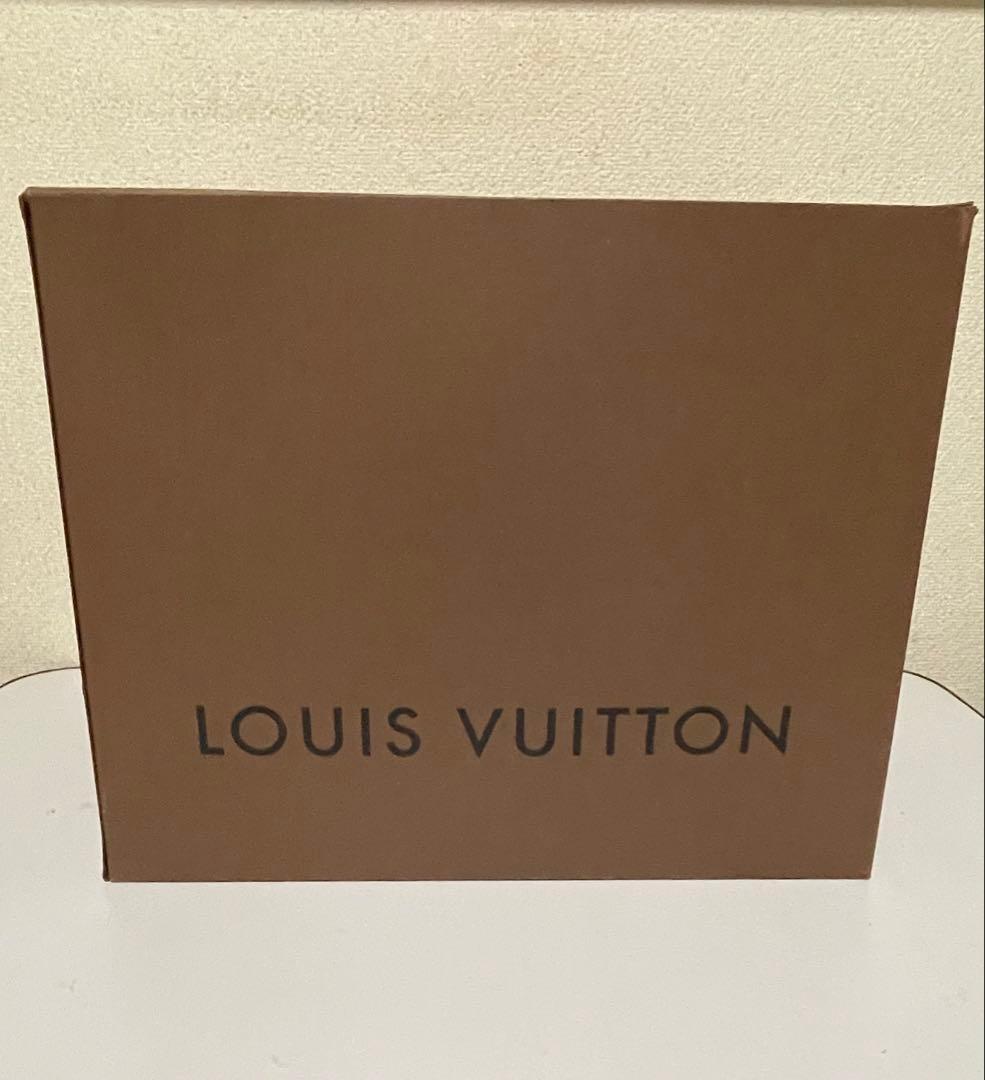 ヴィトン　LOUIS VUITTON 箱　ショッパー　袋　ラッピング