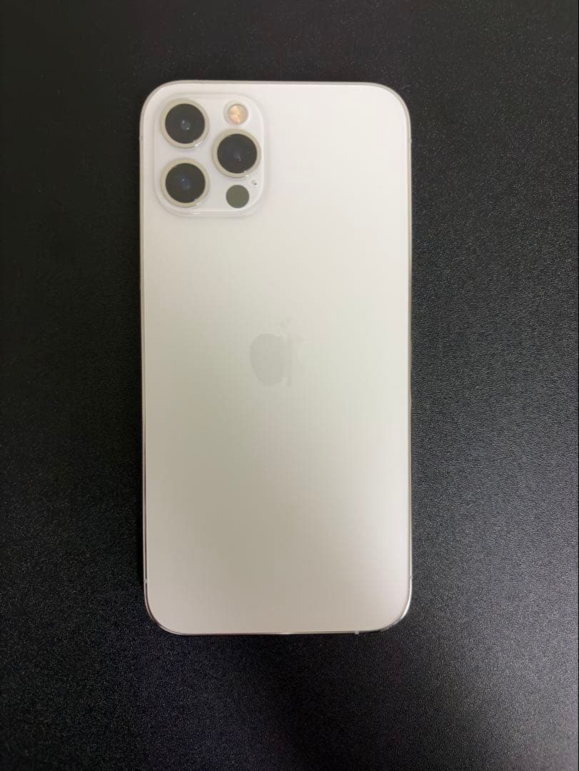 iPhone 12 Pro シルバー 128GB