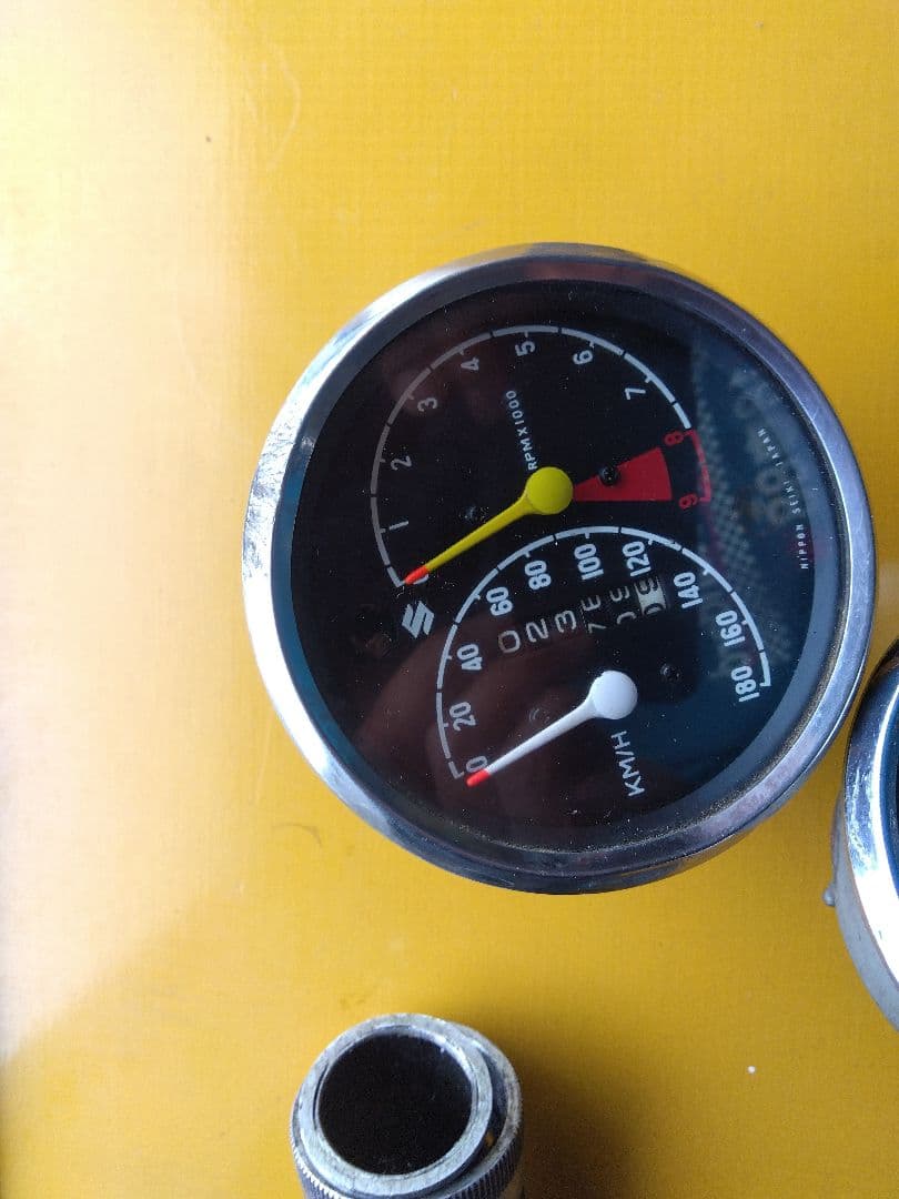 スズキT250スピードメーター、エキパイ