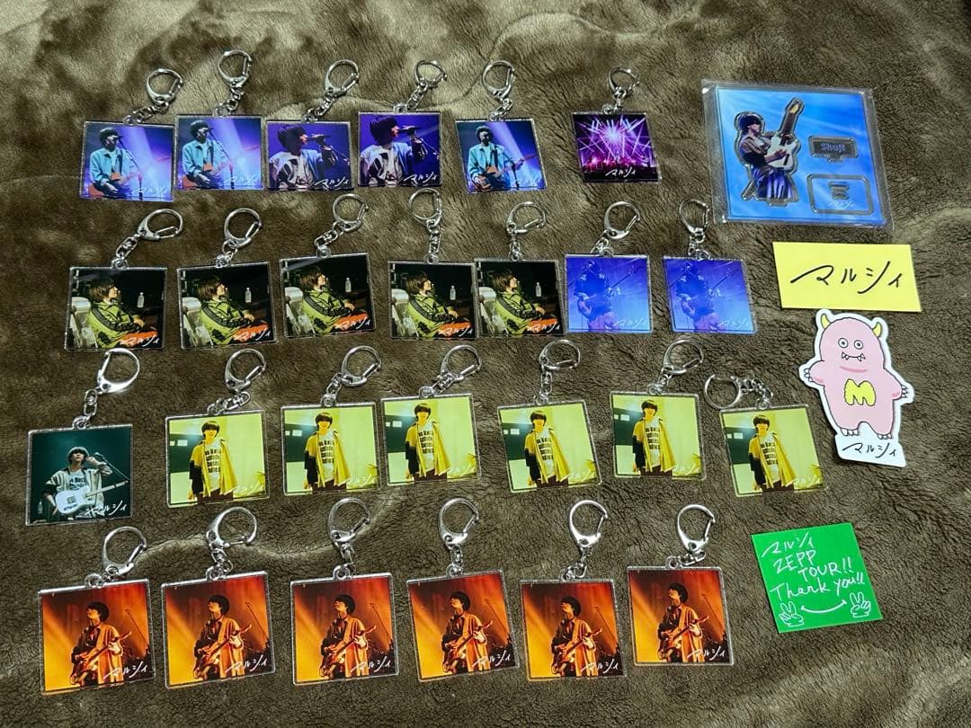 マルシィ　アクリルチャーム