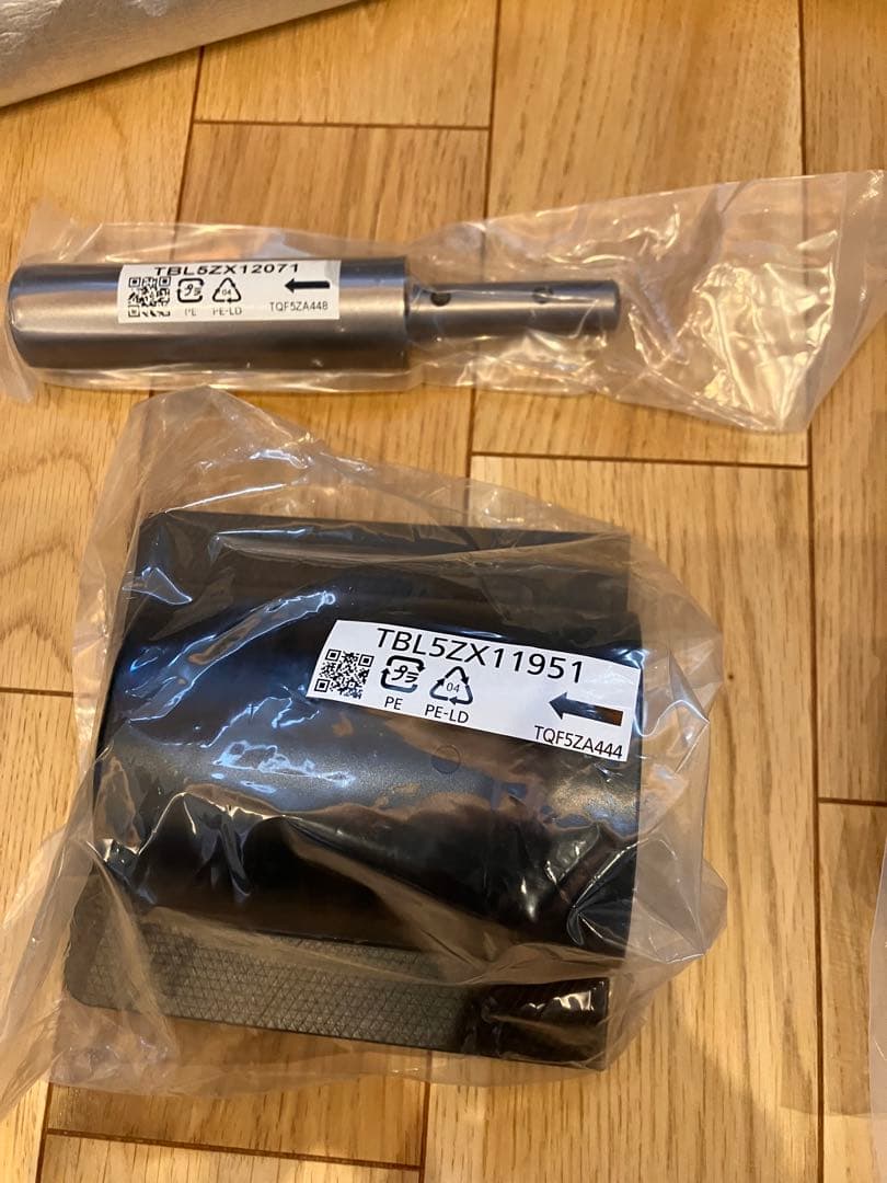 未使用 新品 パナソニック  テレビ スタンド 金具 ポール 固定金具 セット