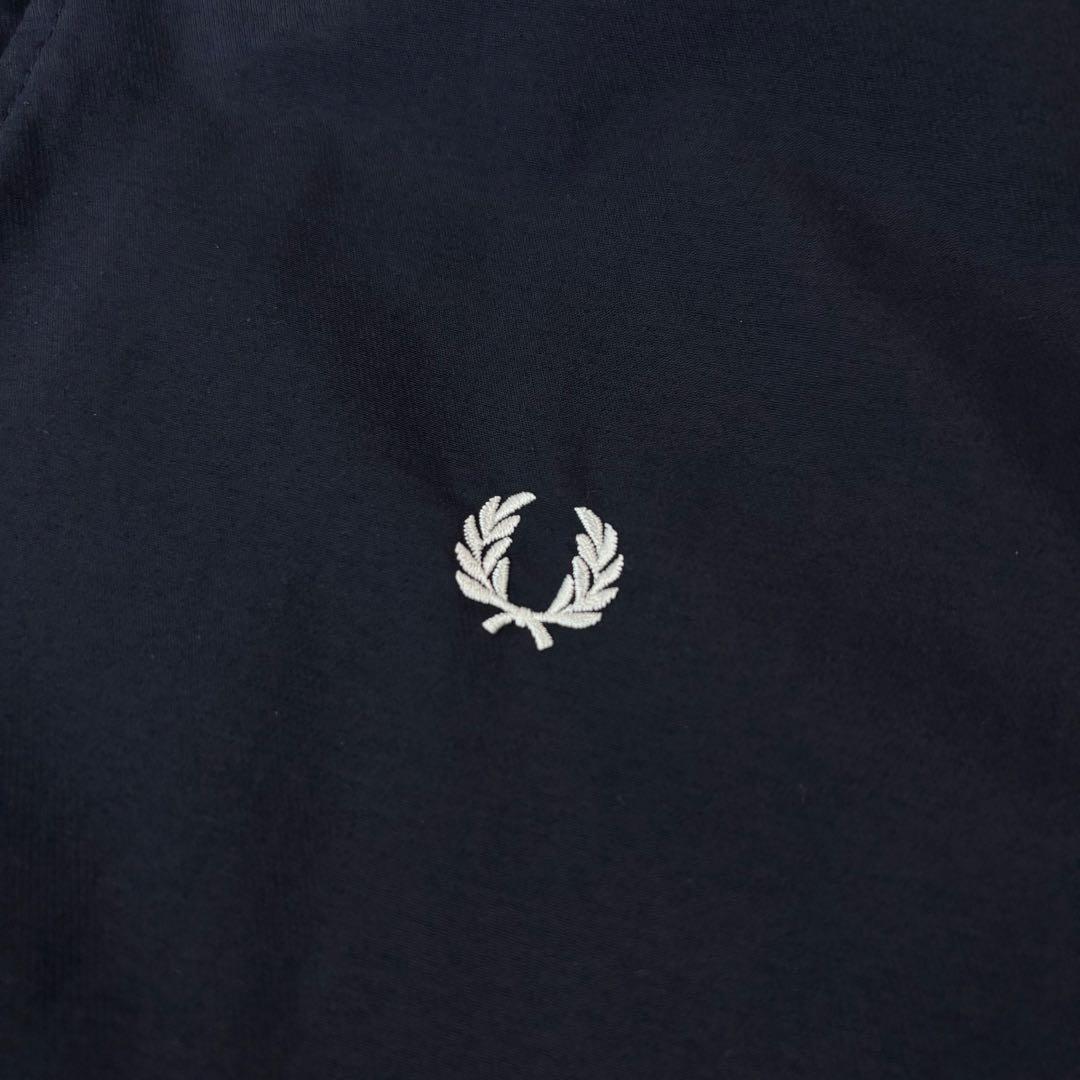 フレッドペリー　ナイロンジャケット　ワンポイントロゴ　Lサイズ　ネイビー　古着