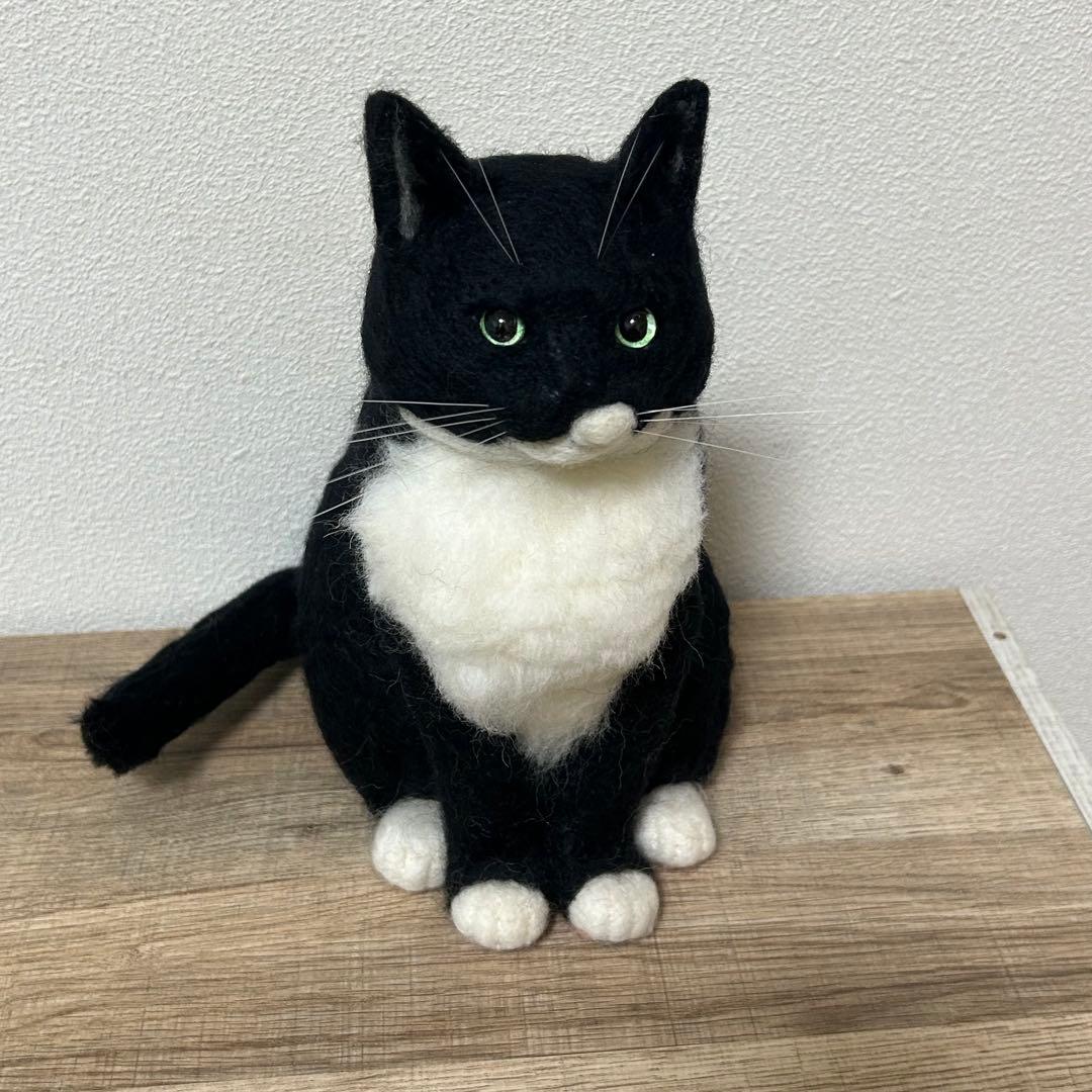 羊毛フェルト 猫
