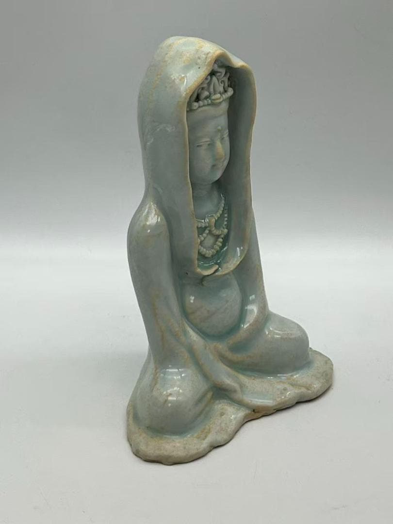 宋時代 青磁 影青観音座仏　時代物　【旧家蔵出し】　希少貴重(A-94)