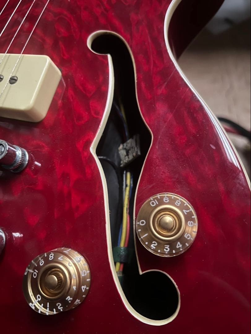 PLAYTECH レスポールタイプ