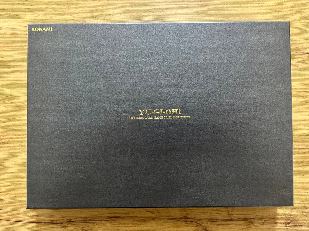 遊戯王25周年記念商品三幻神スペシャルカードセット（ステンレス製）No.5577