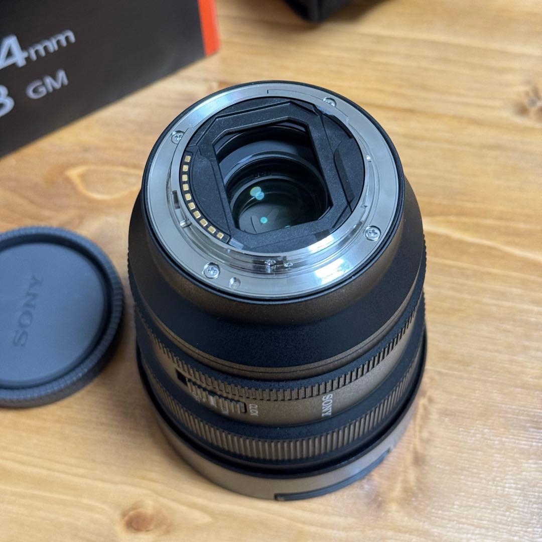 【美品】SONY FE 14mm F1.8 GM レンズ 本体