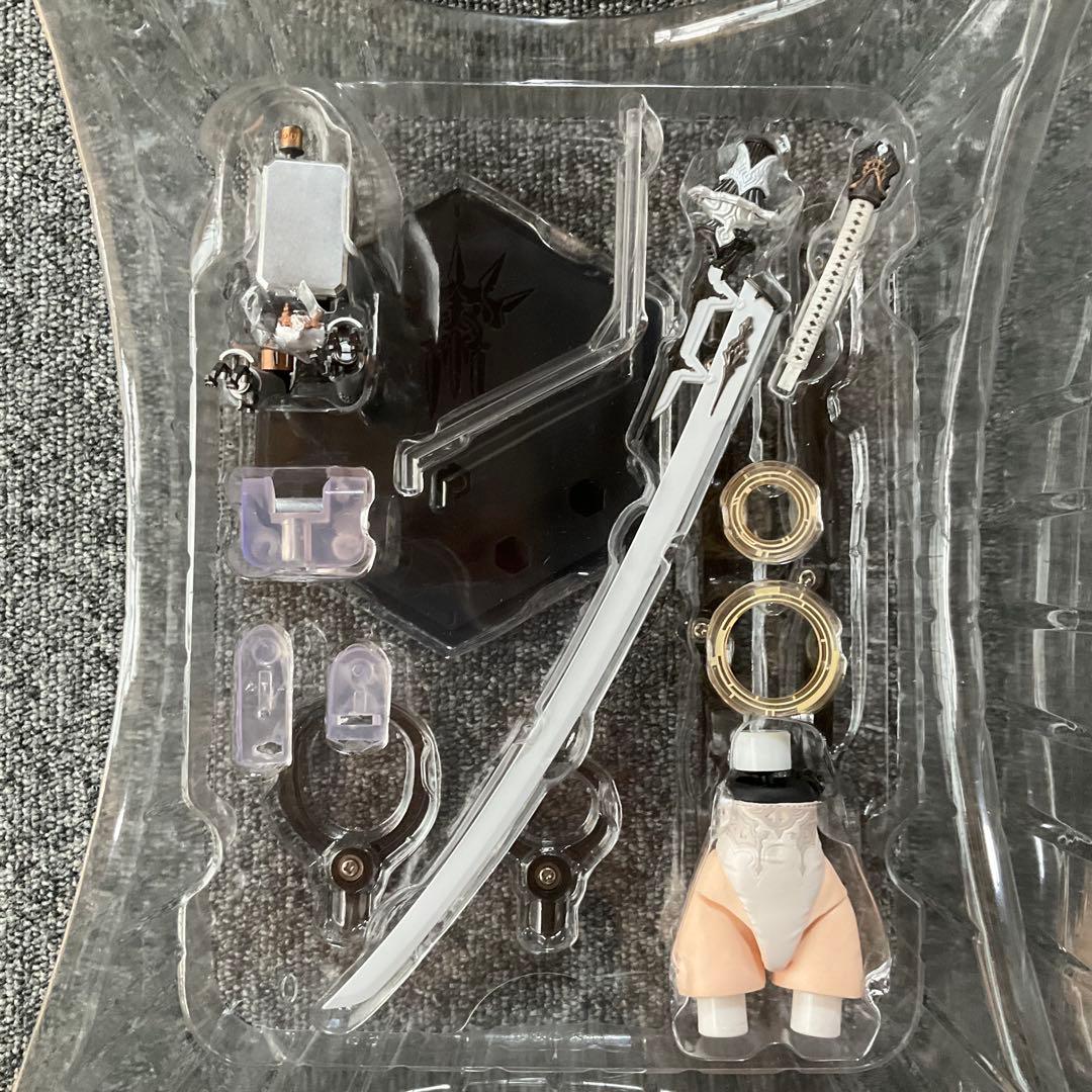 NieR: Automata ヨルハ2号B型 デラックス版