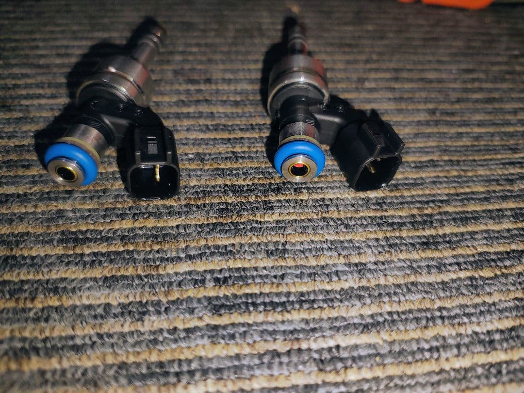 燃料インジェクター 16600AA310 SUBARU純正 4本