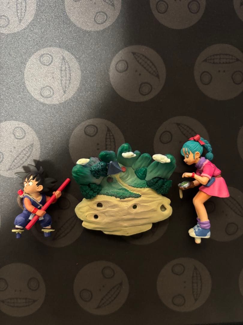 ドラゴンボールカプセルフィギュア　ドラカプ はじまりは四星球 孫悟空 ＆ブルマ