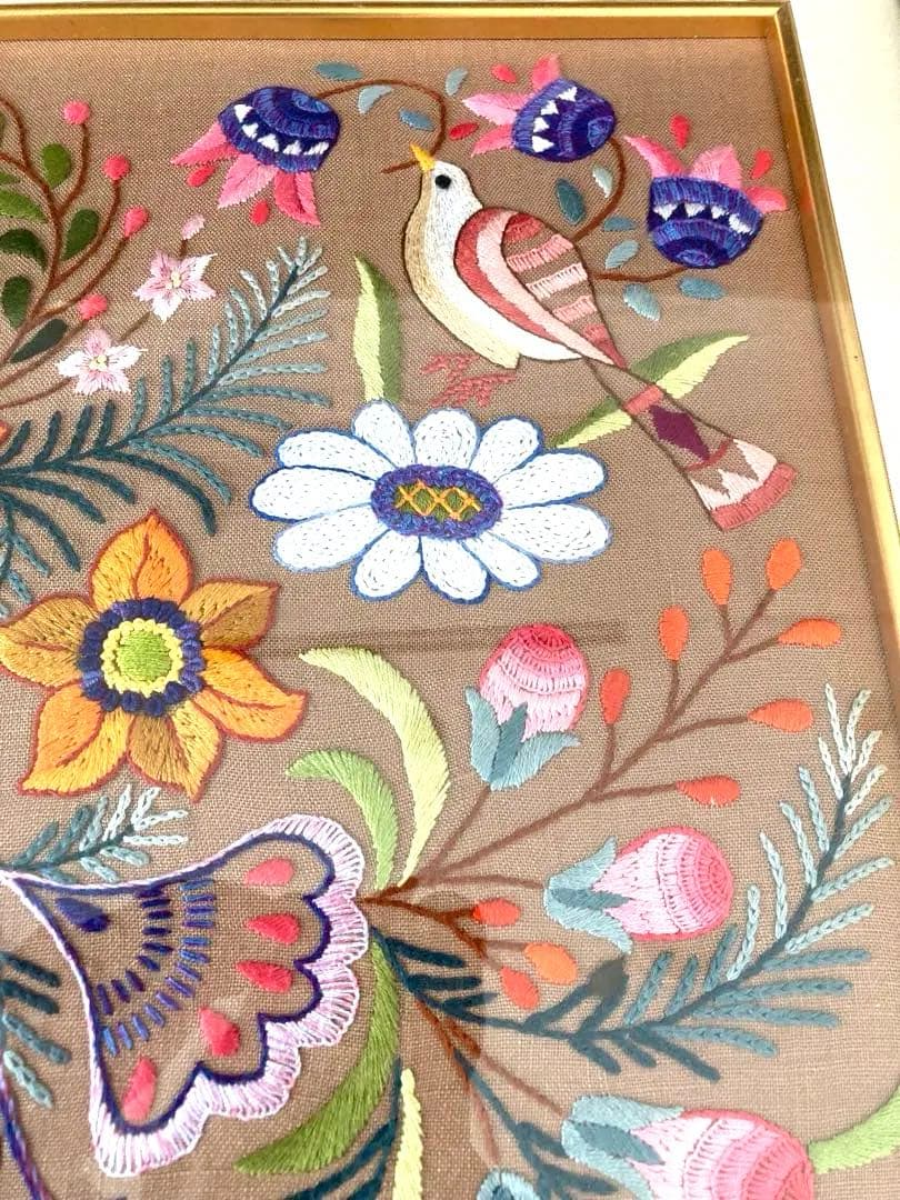 美品　戸塚刺繍　戸塚きく　初代作品　額　花　鳥　モダン