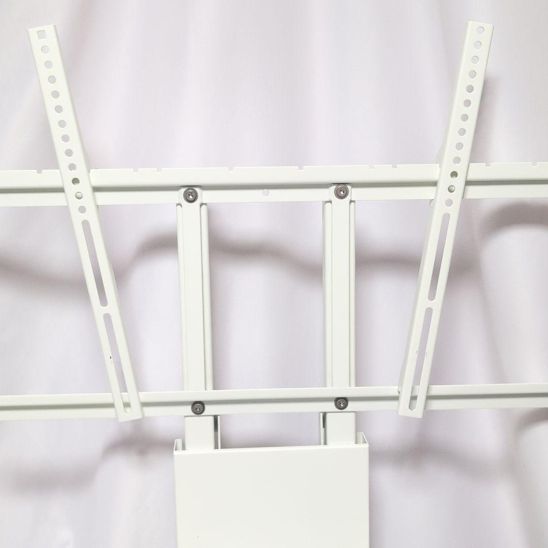 EQUALS イコールズ　テレビ台　サテンホワイト　ロータイプ　棚付き