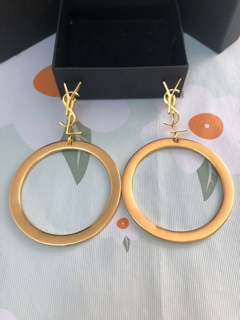 サンローラン フープ ピアス　ゴールド　超美品