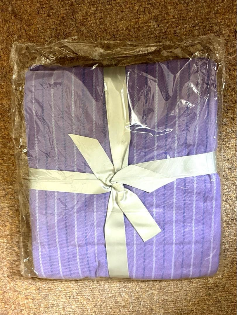 ツイステ　未使用　パジャマ　パーカー　オクタヴィネル　グリム　アパレル