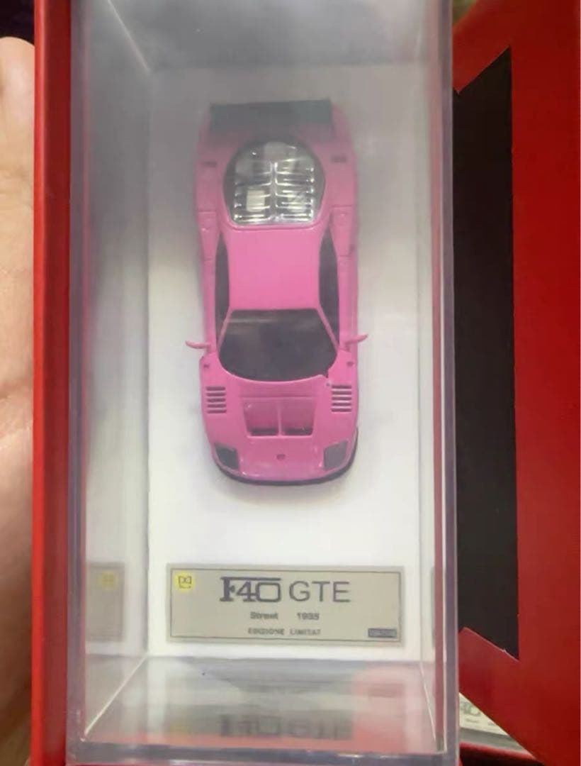 F40 GTE 1995 ピンク　1/64 ミニカー
